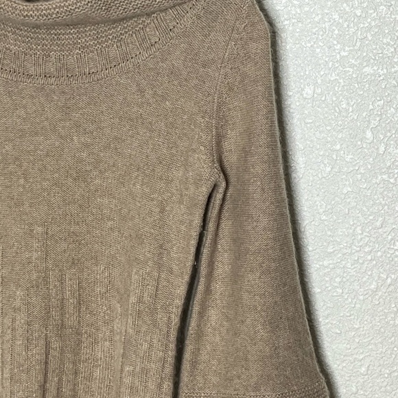 Classiques Entier Atelier Tan Cashmere Turtleneck Sweater Sz XS - Picture 2 of 8